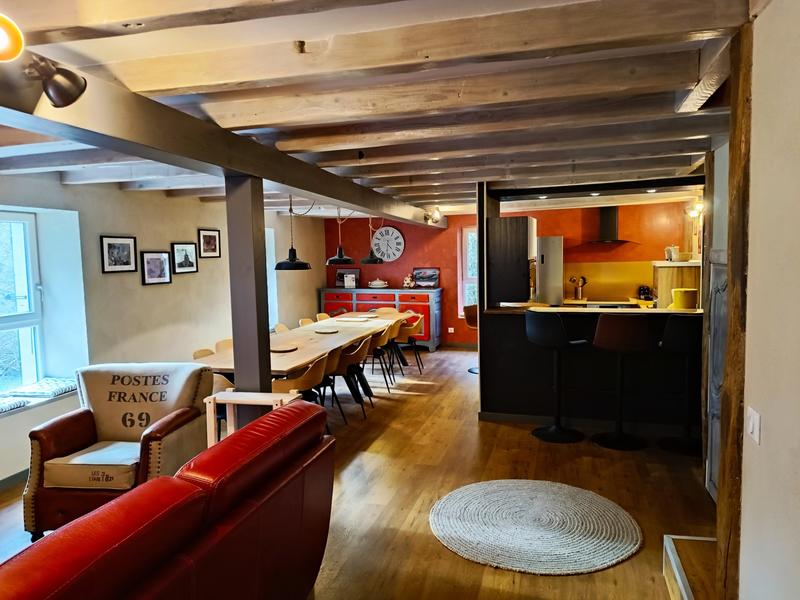 Maison - 540 m² - 12 pièces