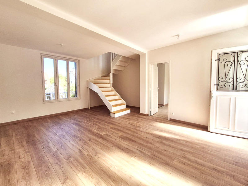 Maison - 154 m² - 7 pièces