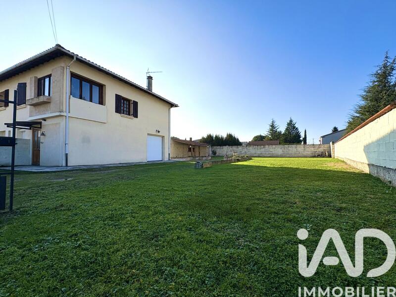 Maison - 114 m² - 6 pièces