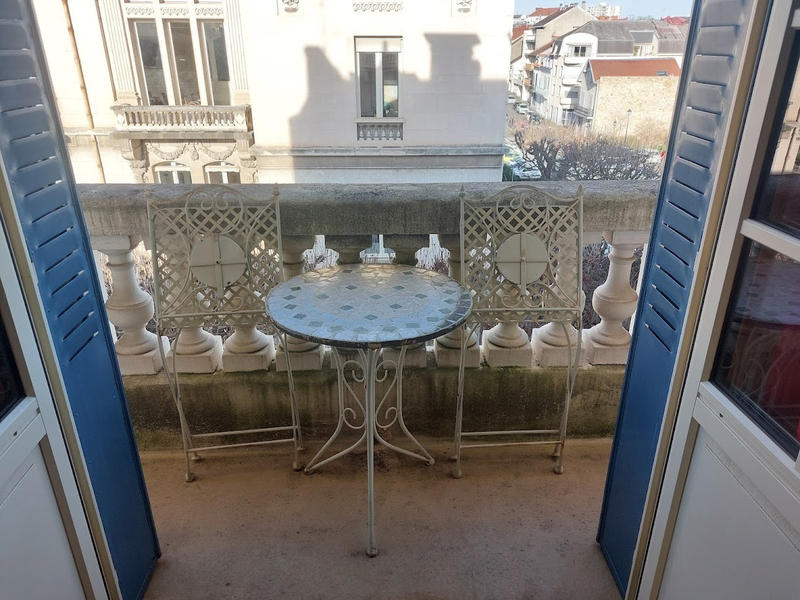 Appartement - 102 m² - 4 pièces