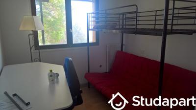 Chambre - 10 m² - 1 pièce