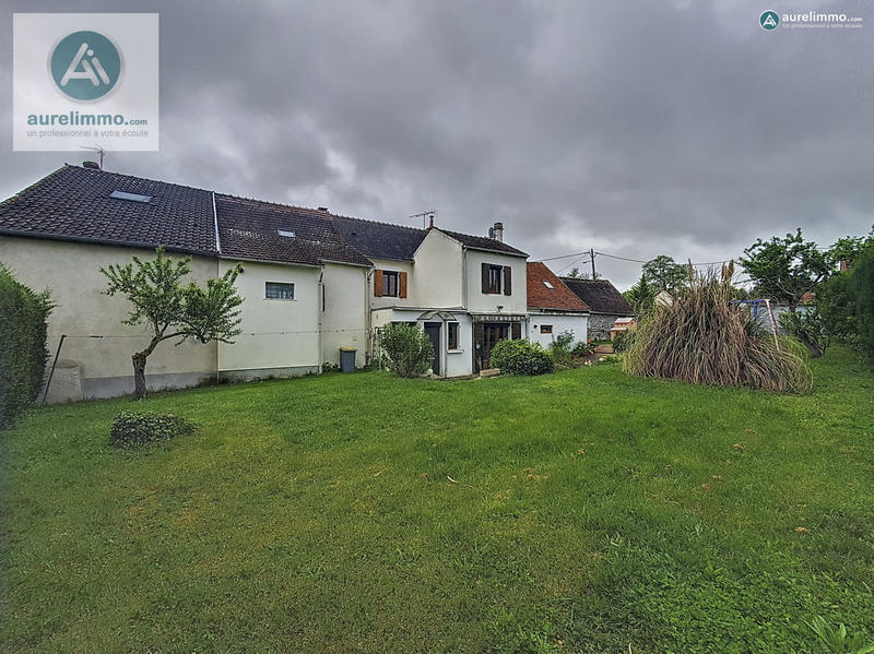 Maison ancienne - 212 m² - 8 pièces