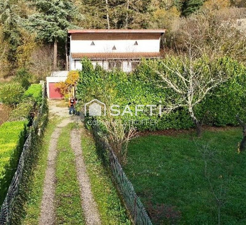 Maison - 122 m² - 5 pièces