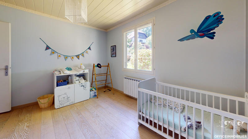 Maison - 143 m² - 6 pièces