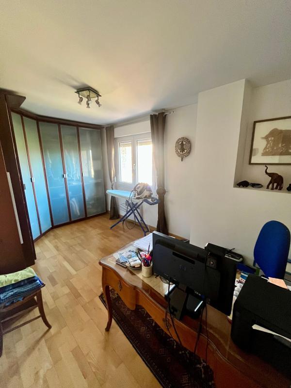 Immeuble - 226 m² - 10 pièces