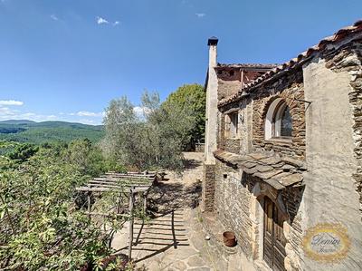 Maison ancienne - 167 m² - 6 pièces