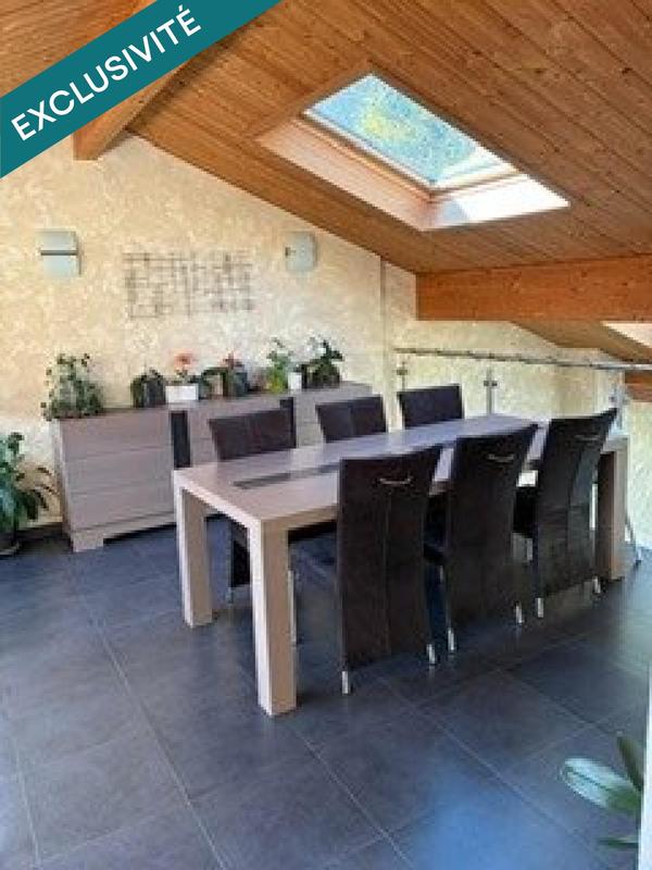 Maison - 225 m² - 5 pièces