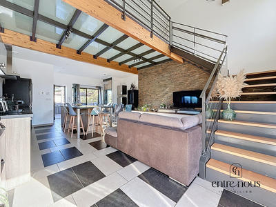 Maison - 145 m² - 5 pièces