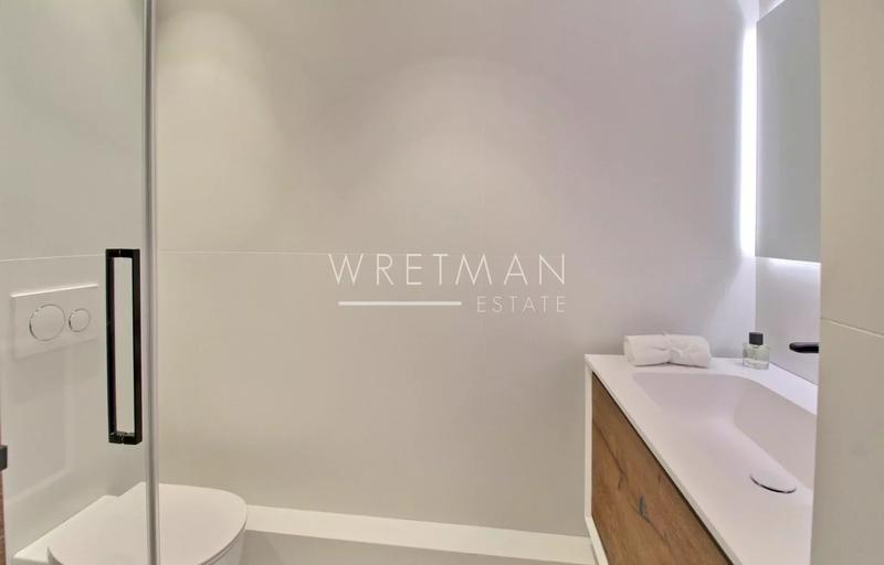 Appartement - 95 m² - 2 pièces