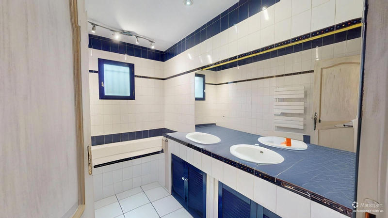 Maison - 138 m² - 6 pièces