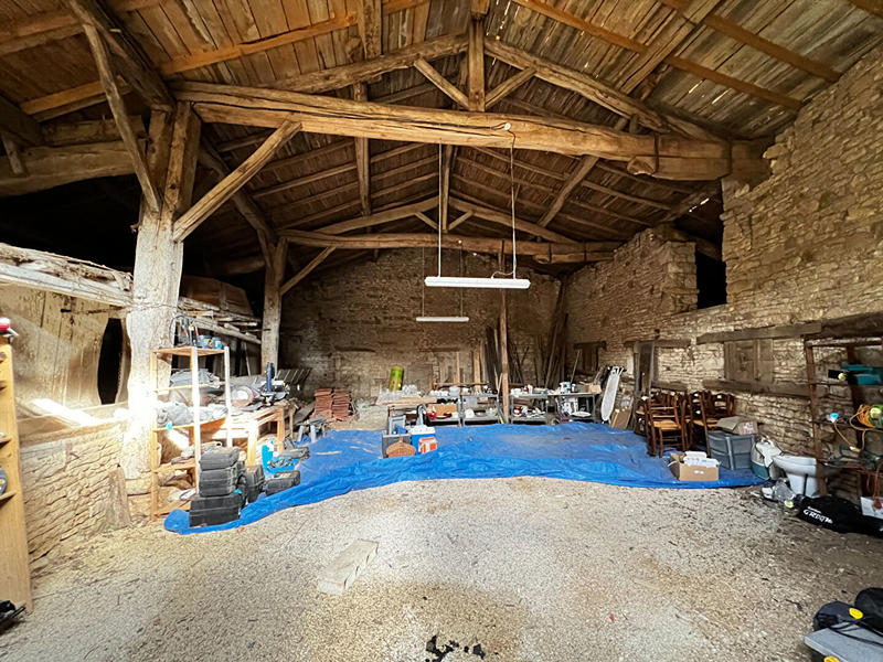 Maison - 196 m² - 7 pièces