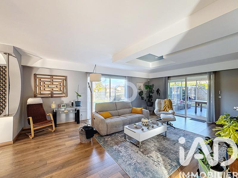 Maison - 170 m² - 6 pièces