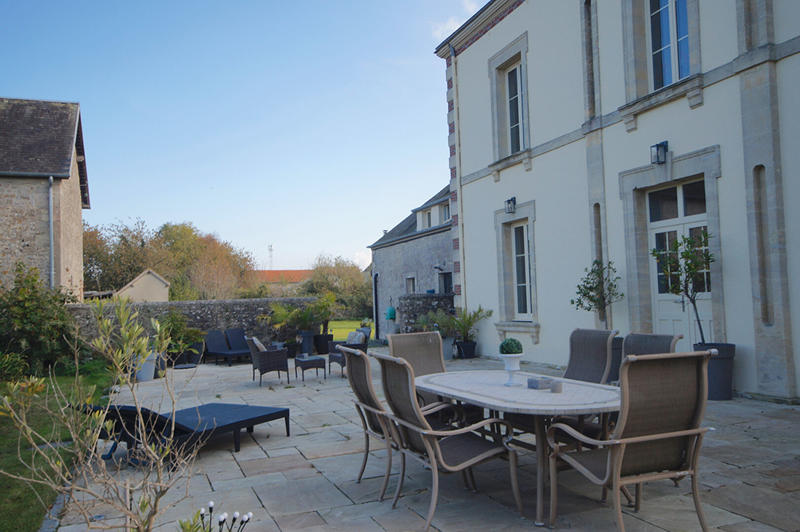 Demeure - 358 m² - 13 pièces