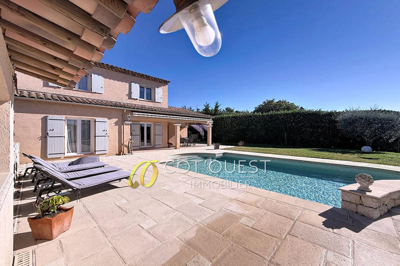 Maison - 112 m² - 4 pièces