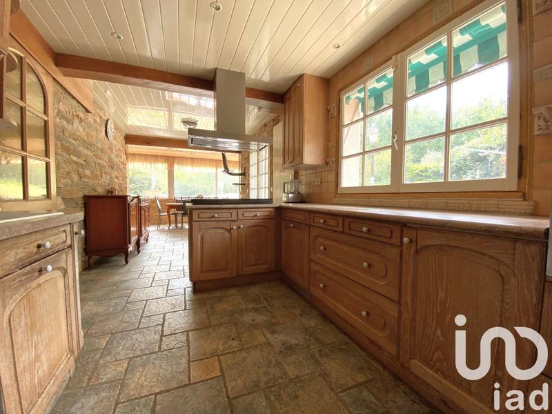 Maison - 231 m² - 5 pièces