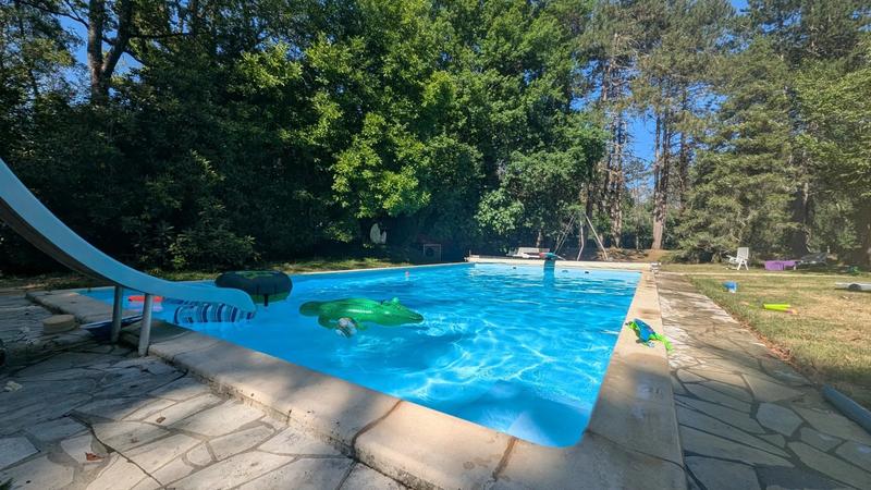 Maison - 138 m² - 7 pièces