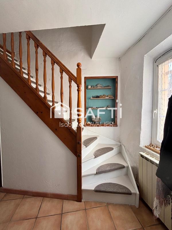 Maison - 97 m² - 5 pièces