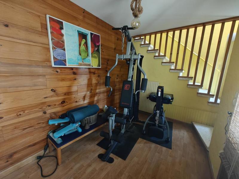 Villa - 200 m² - 8 pièces