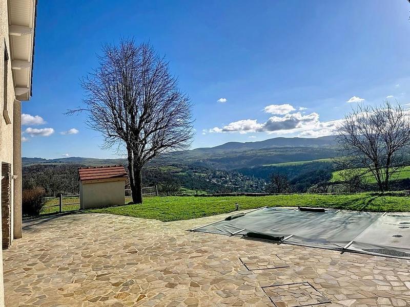 Maison - 175 m² - 5 pièces