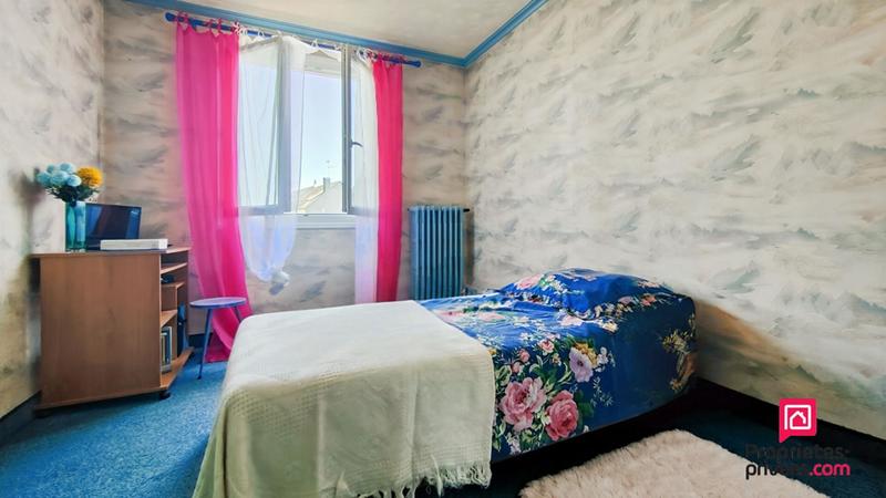 Maison - 93 m² - 5 pièces