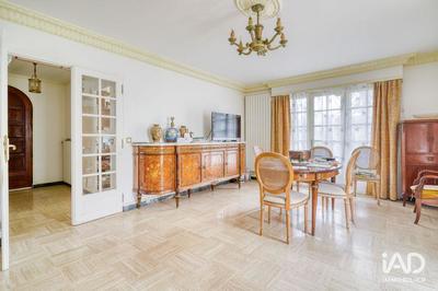 Maison - 167 m² - 7 pièces