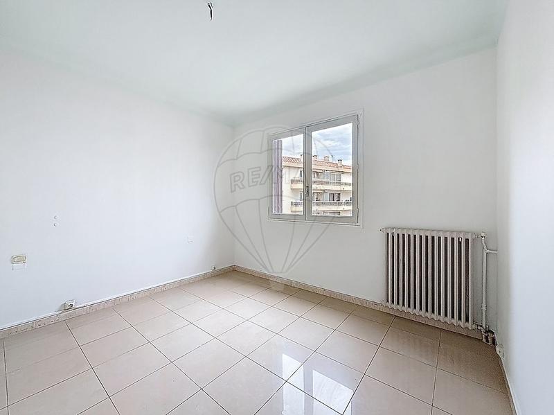 Appartement - 91 m² - 4 pièces