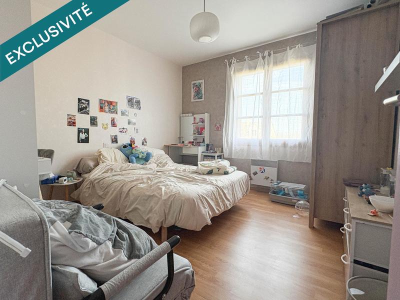 Maison - 121 m² - 7 pièces