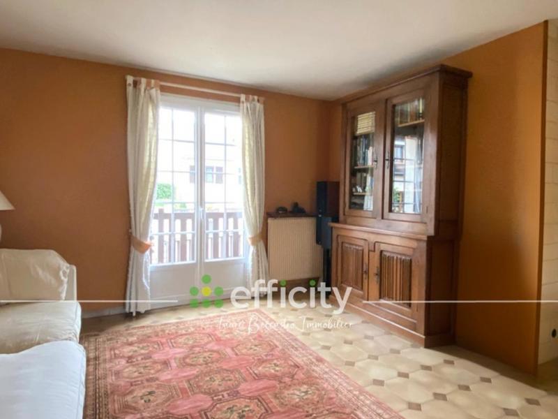 Maison - 177 m² - 5 pièces