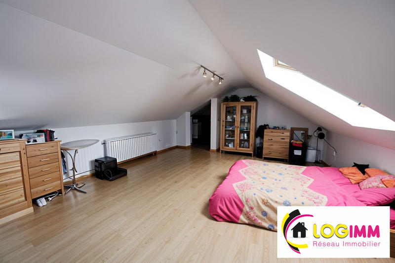 Maison ancienne - 258 m² - 8 pièces