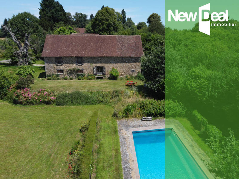 Demeure - 300 m² - 7 pièces