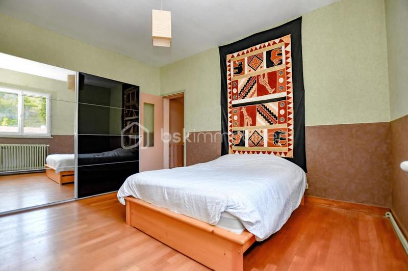 Maison de ville - 93 m² - 5 pièces