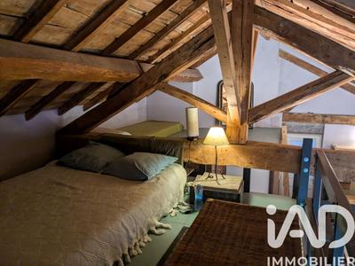 Maison - 425 m² - 11 pièces