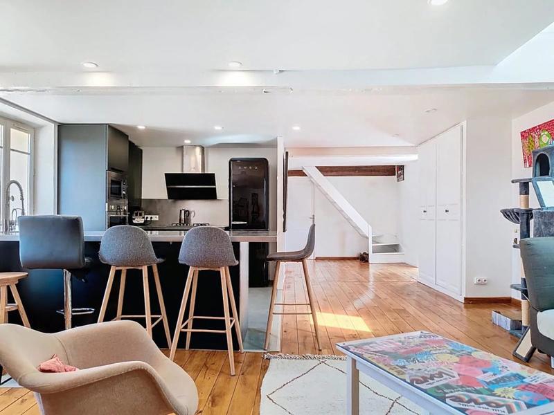 Studio - 25 m² - 1 pièce