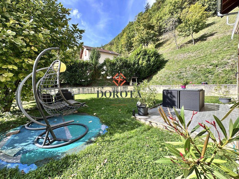 Maison traditionnelle - 117 m² - 5 pièces