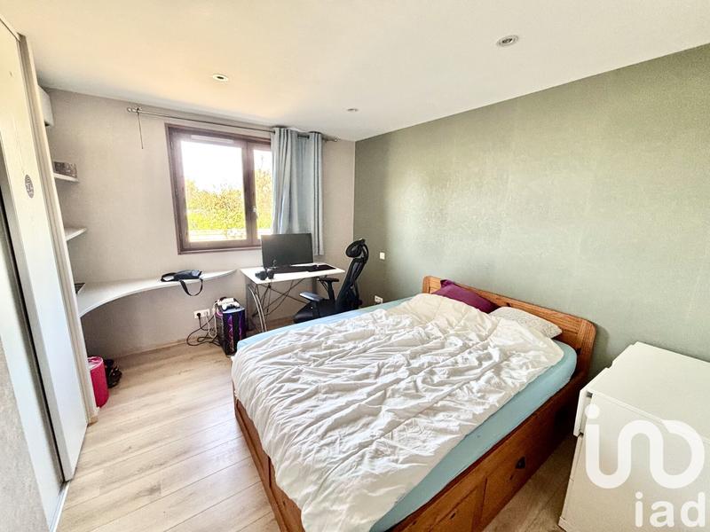 Maison - 143 m² - 8 pièces