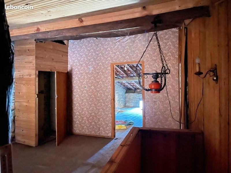 Maison de village - 89 m² - 6 pièces