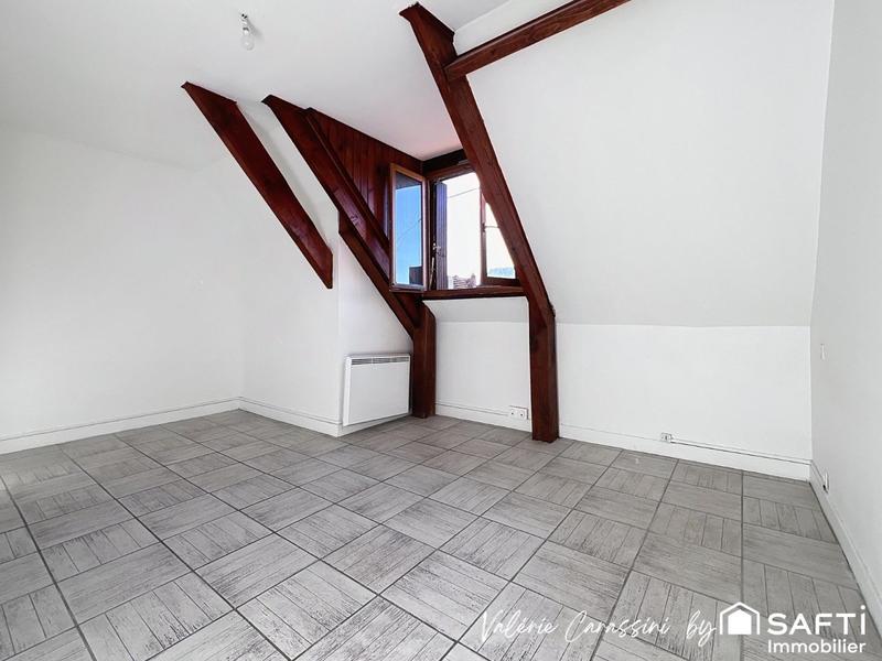 Maison - 103 m² - 7 pièces