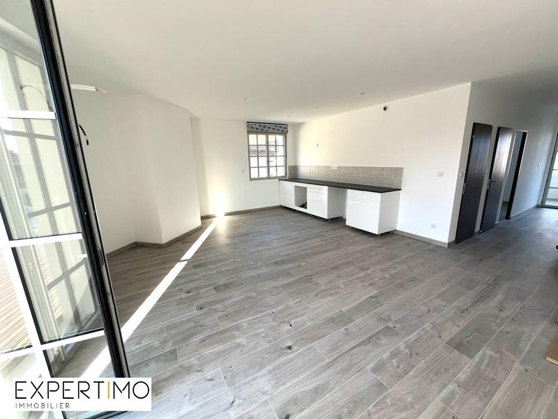 Appartement - 141 m² - 4 pièces