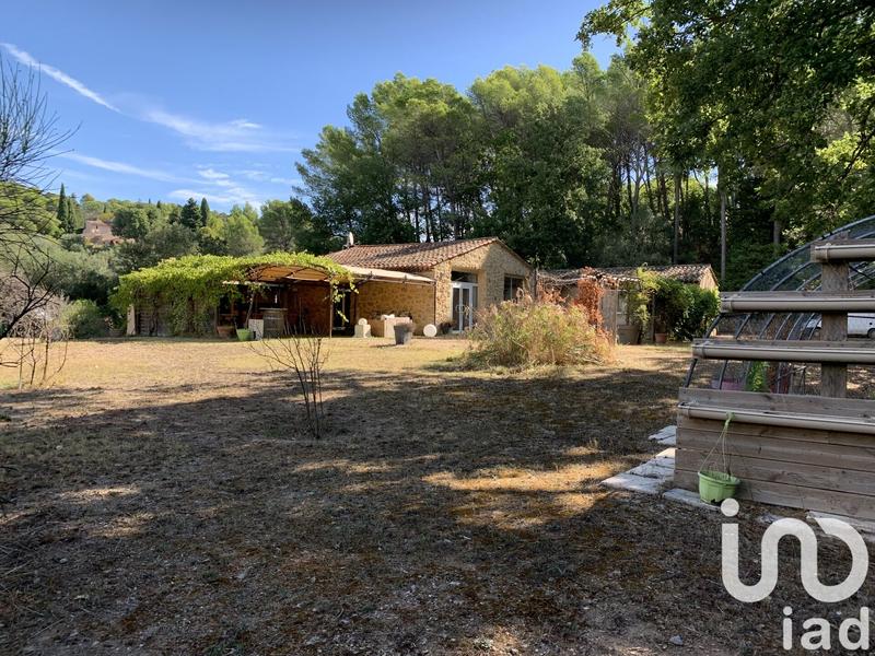 Maison - 370 m² - 10 pièces