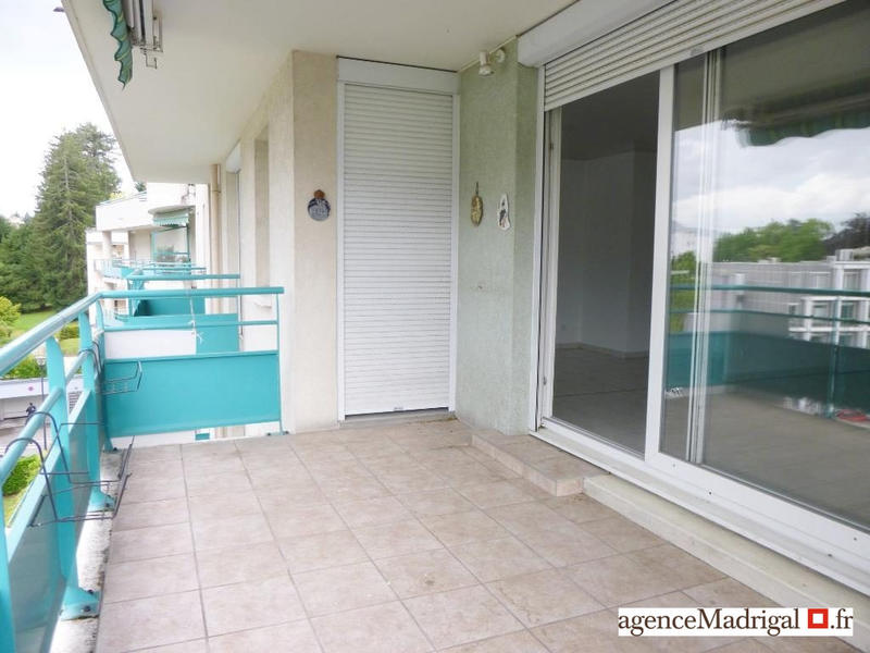 Appartement - 89 m² - 4 pièces