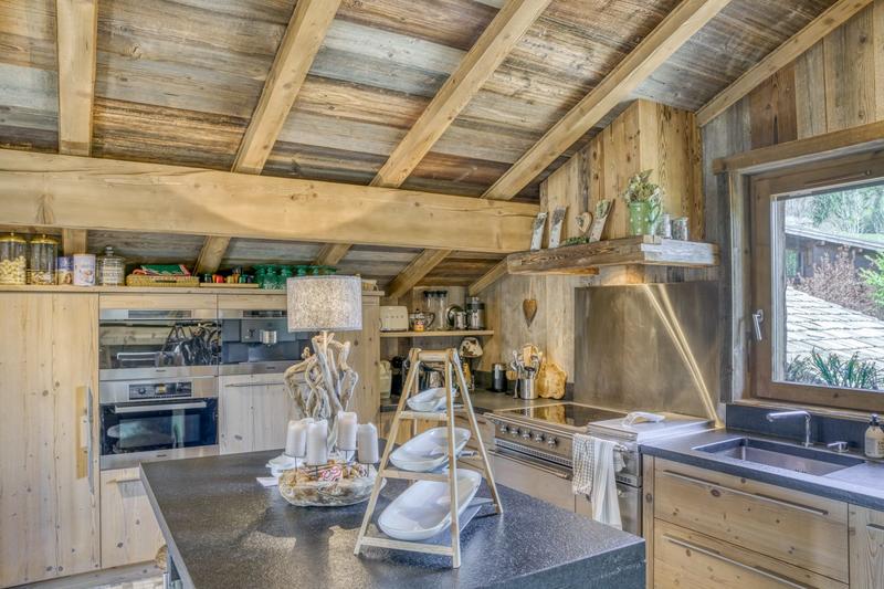 Châlet - 270 m² - 5 pièces