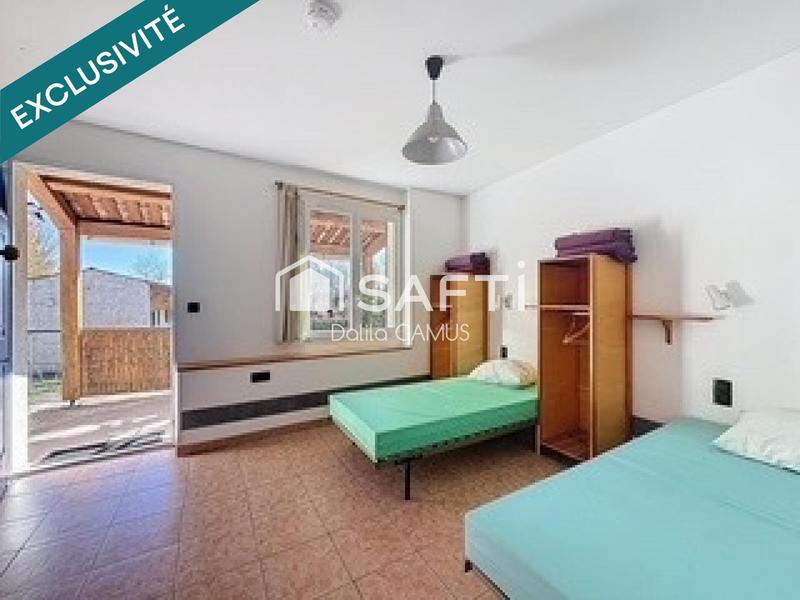 Propriété - 400 m² - 20 pièces