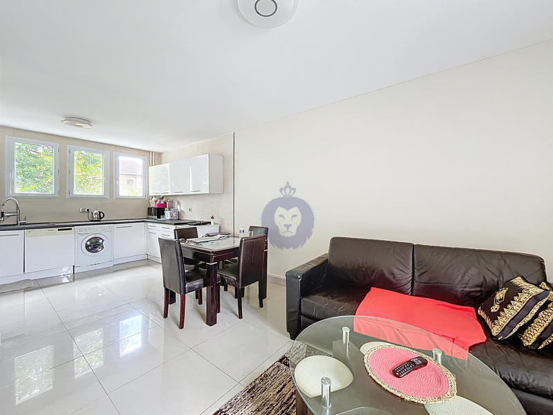 Appartement - 63 m² - 4 pièces