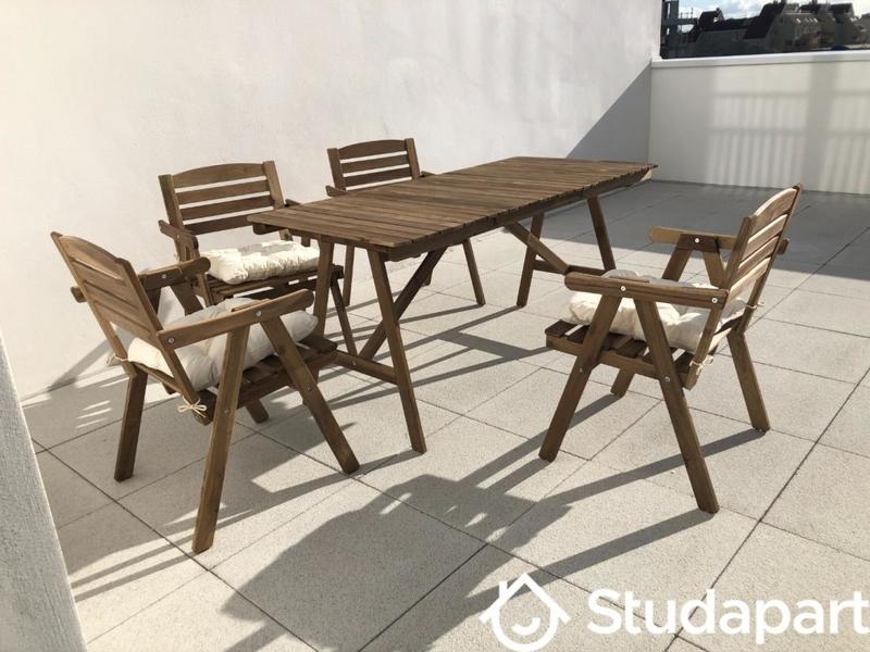 Chambre - 12 m² - 1 pièce