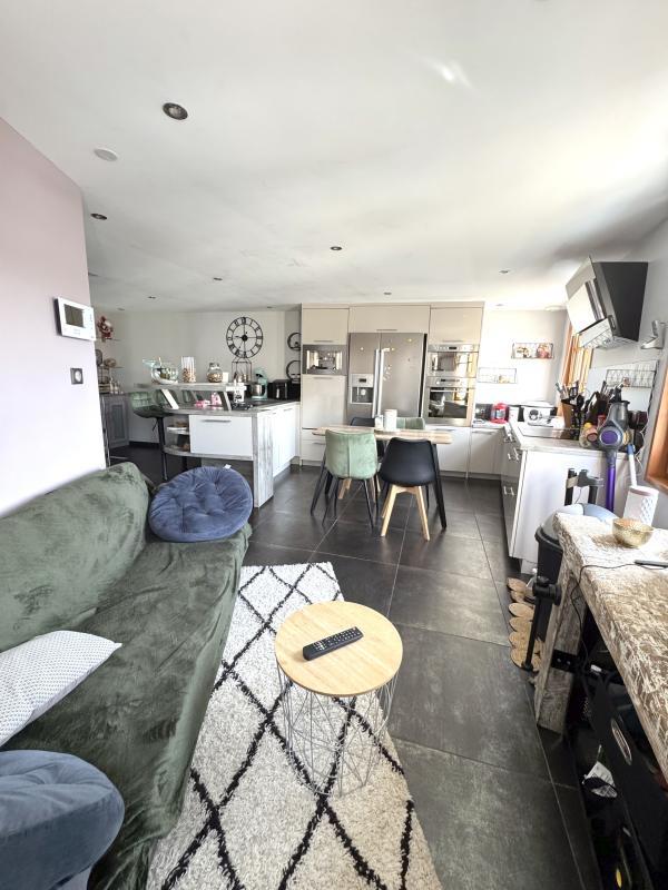 Maison - 75 m² - 4 pièces