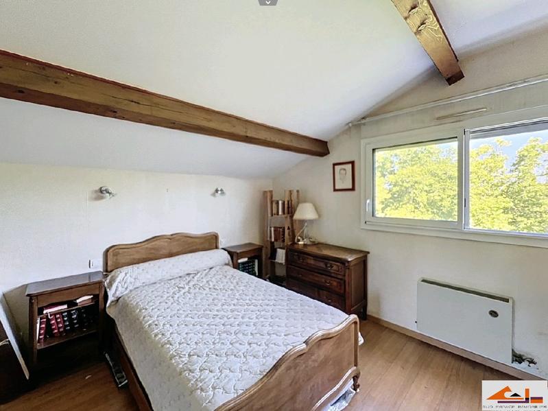 Appartement - 121 m² - 5 pièces