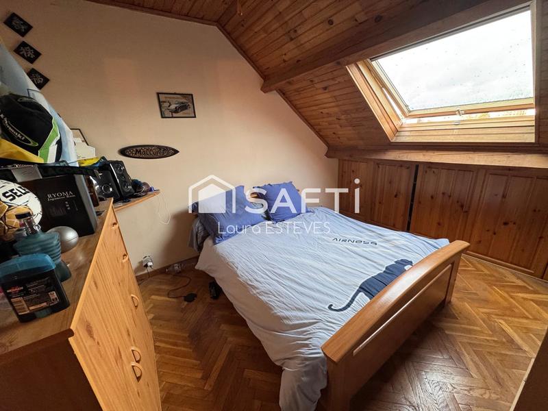 Maison - 111 m² - 6 pièces