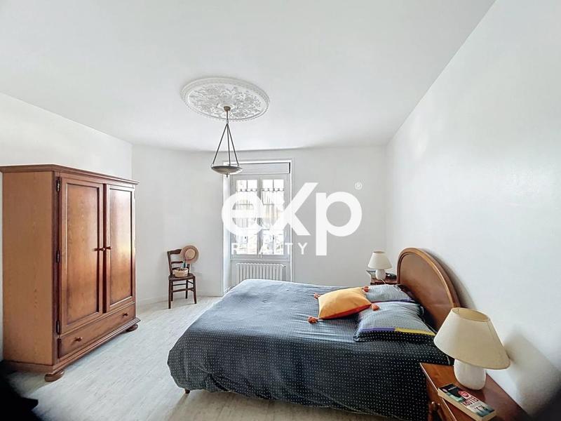 Maison - 158 m² - 6 pièces