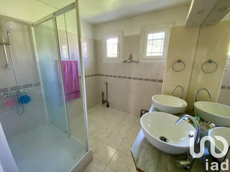 Maison - 93 m² - 5 pièces