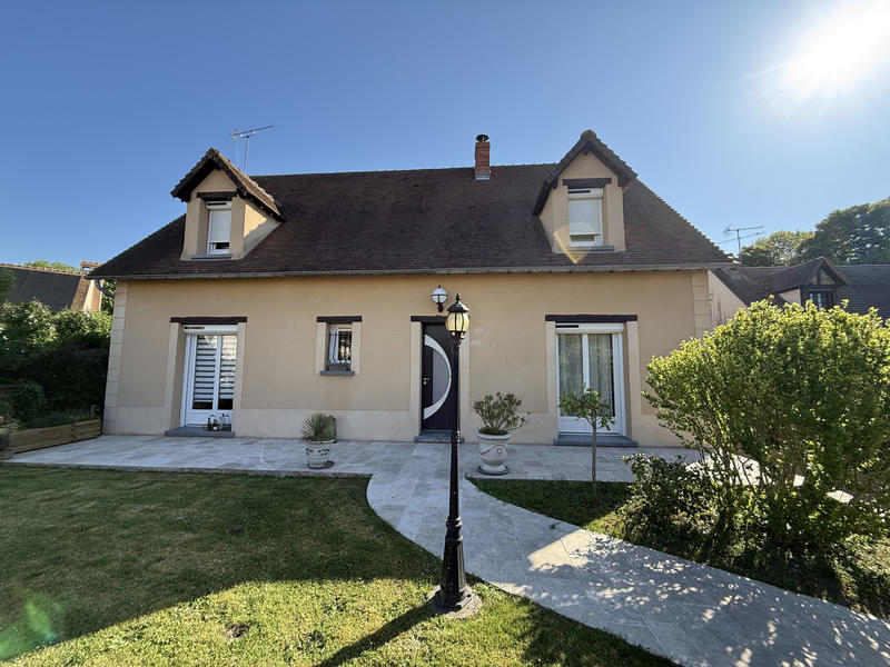 Maison - 158 m² - 5 pièces